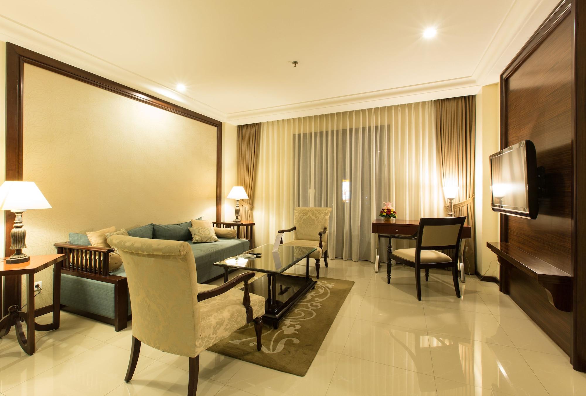 Asmila Boutique Hotel Бандунг Экстерьер фото